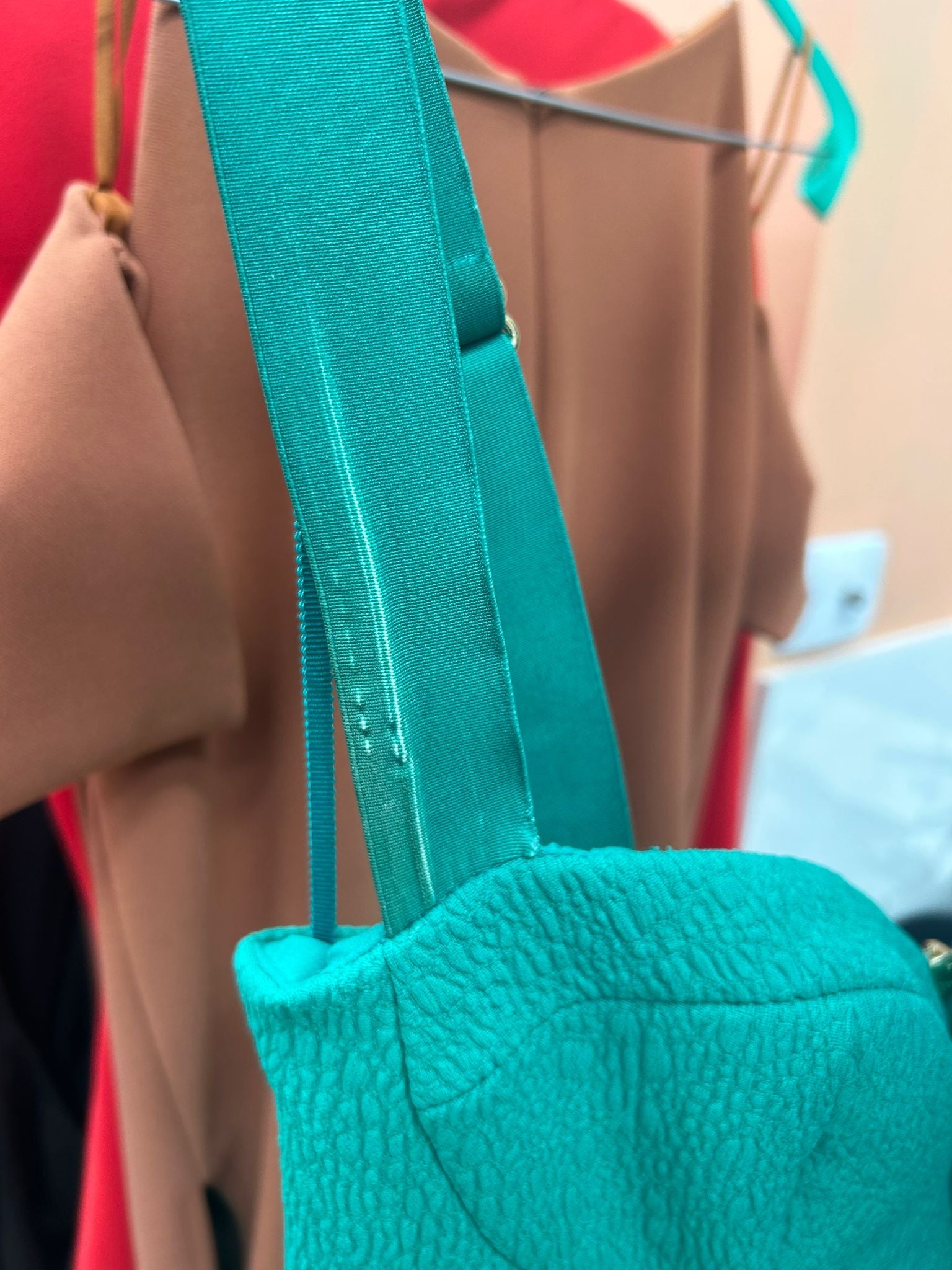 DIONNE MIDI DRESS - Style Theory