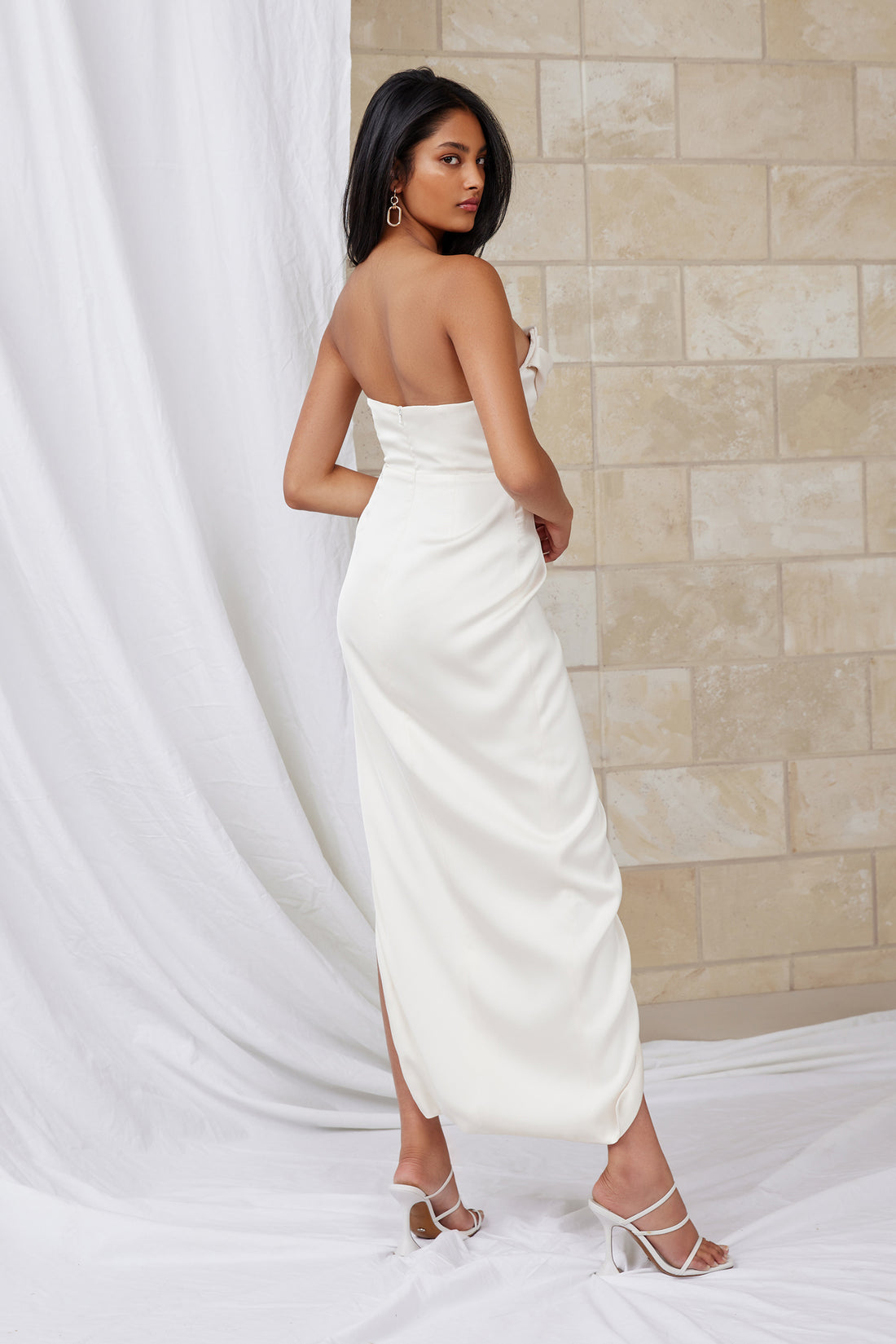 JULIANA DRESS - OYSTER - Style Theory