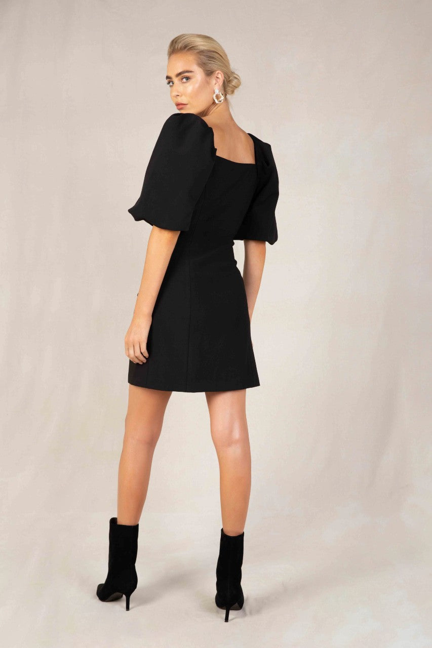CHANEL DRESS - Style Theory
